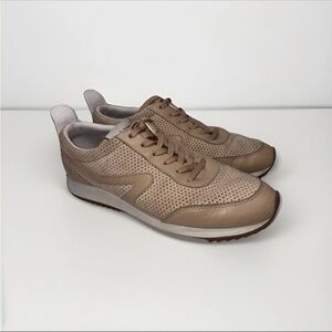 Rag & Bone Sneakers Womens 39 8.5 Retro Runner 
Perforated Leather Pink beige